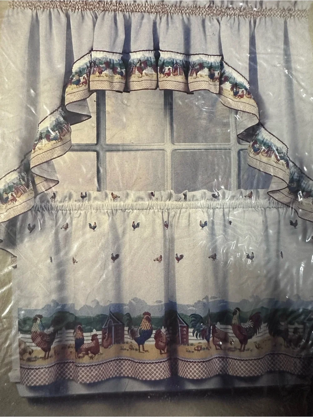 Tier & Swag Set - White with Chickens Window Curtain Set